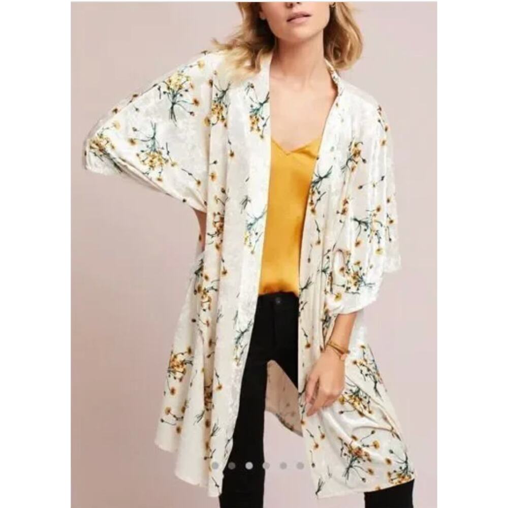 Floreat floral dandelion velvet long whimsygoth cream kimono. One size